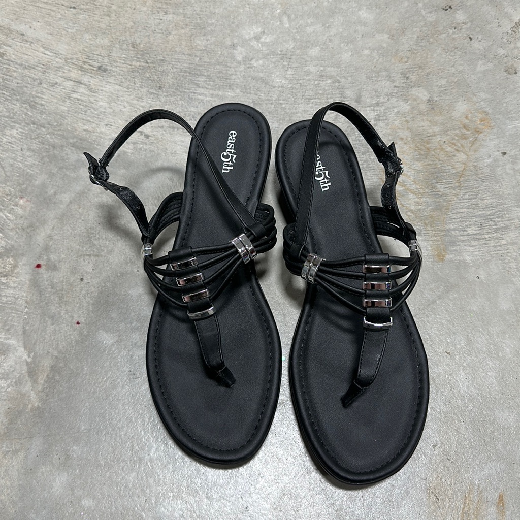 East 5th Brand Black Sandals  Size 9  O54